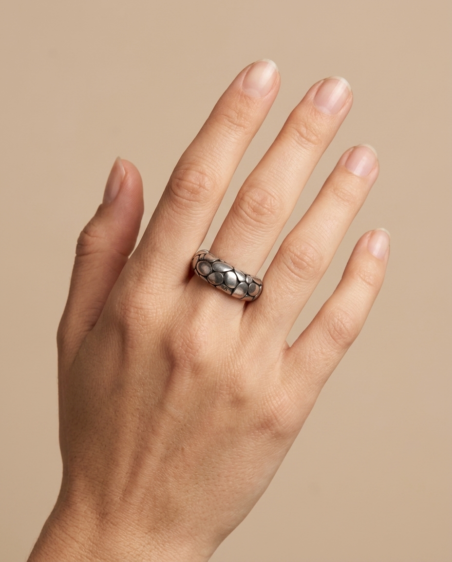 John Hardy Silver 5 1/2 Ring on model