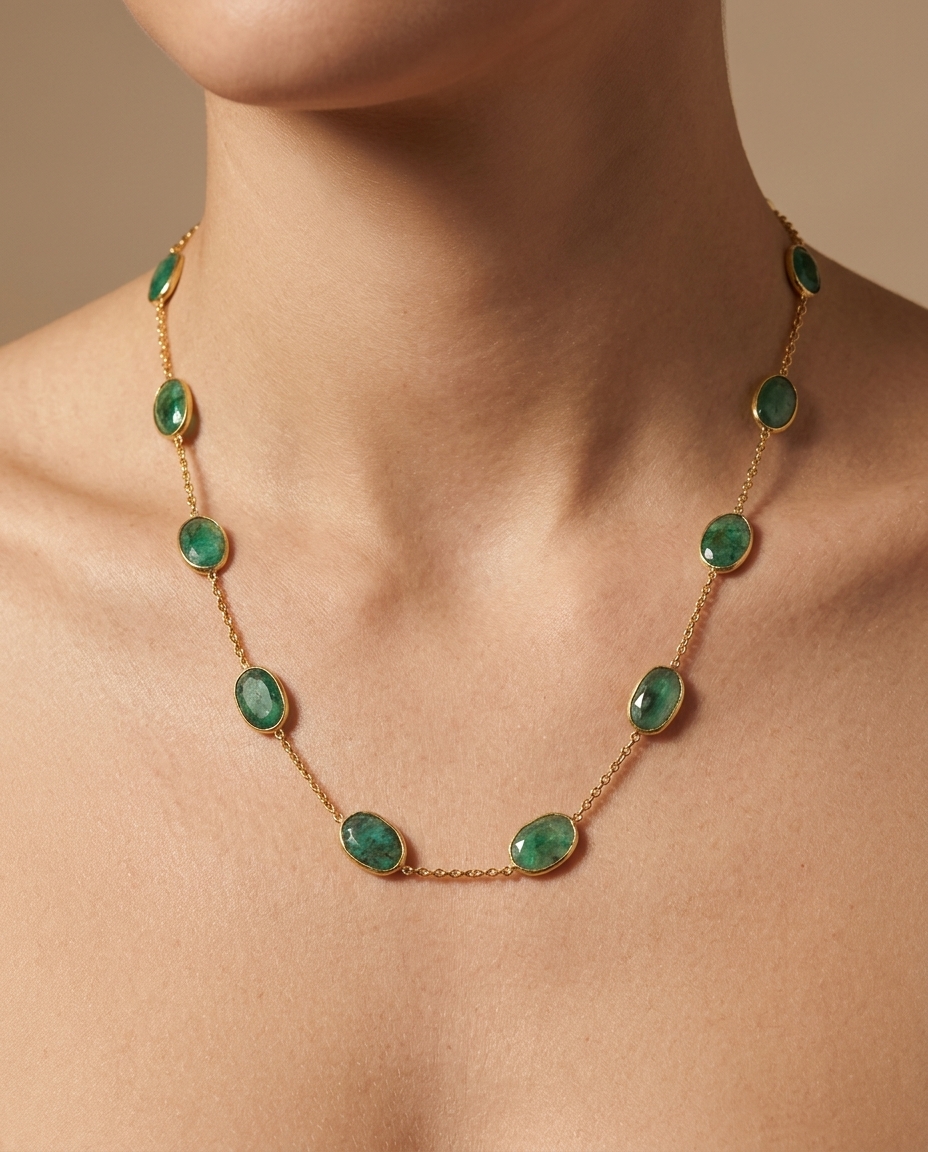 18KT Yellow Gold Bezeled Emerald Necklace 18INCH view 2