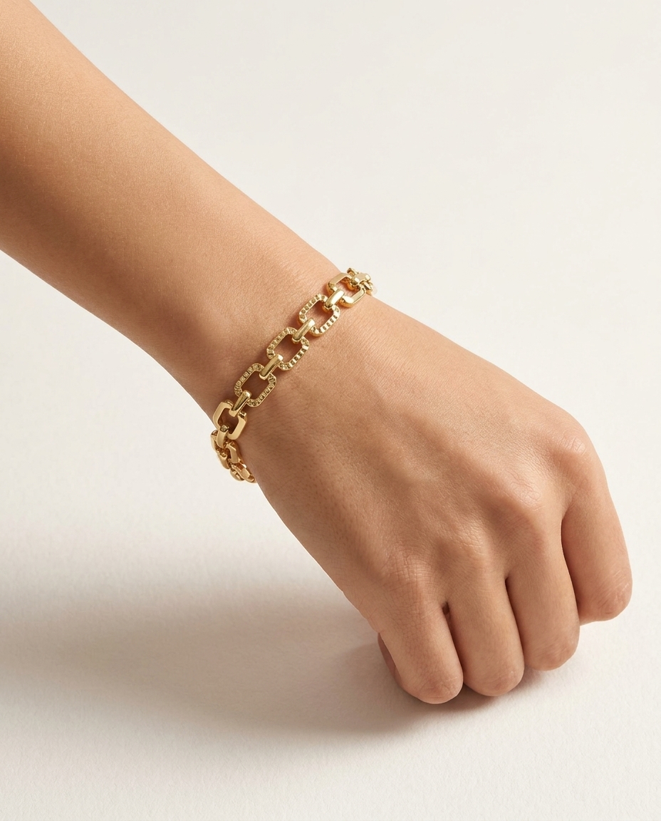 14KT Gold Square and Oval Link Chain Bracelet on model