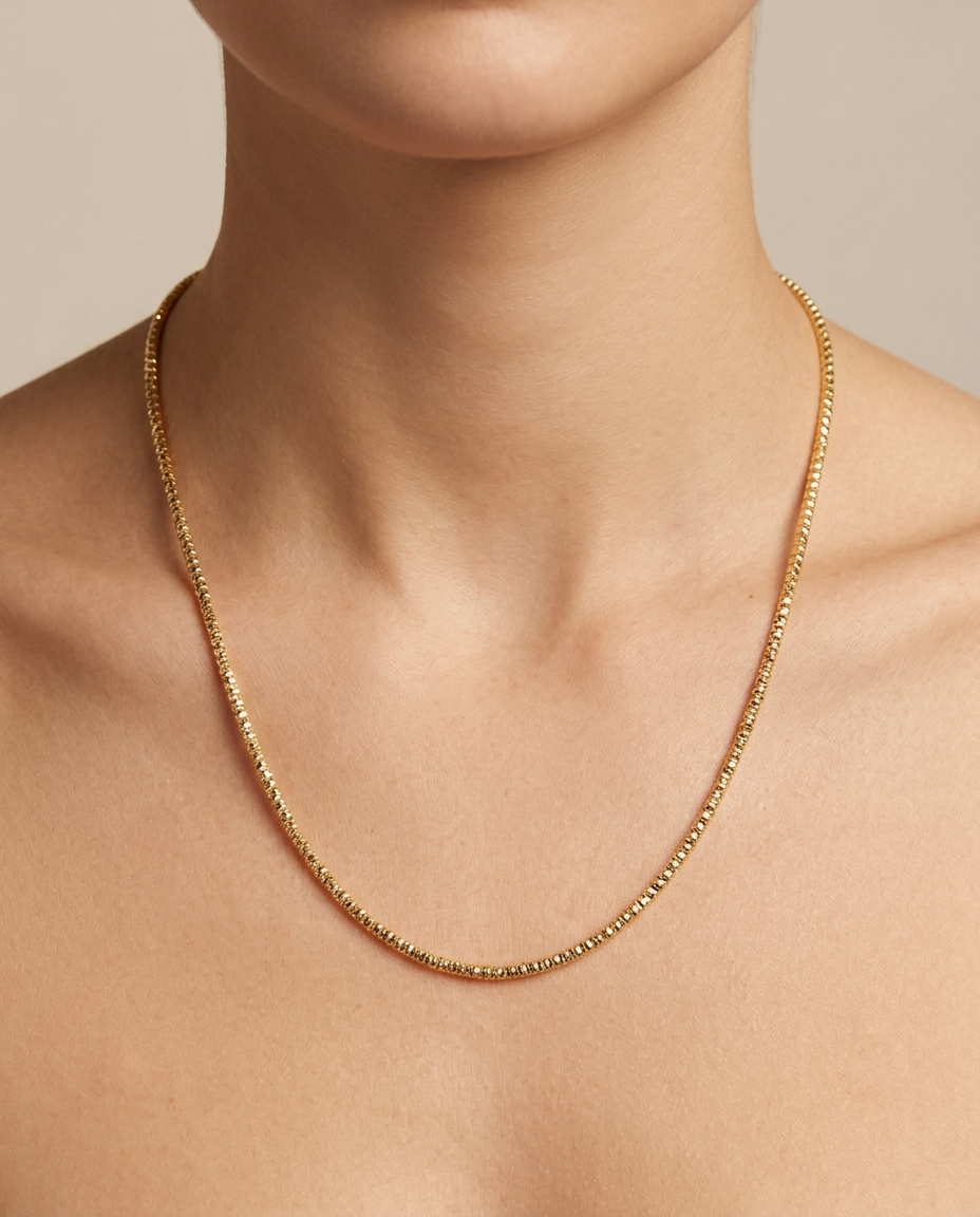 14KT Gold Diamond Cut Chain on model