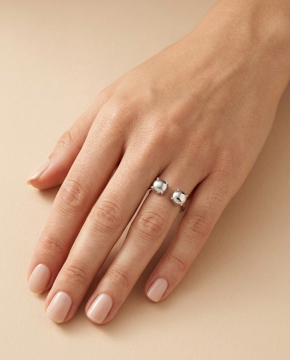 14KT White Gold Aquamarine Ring view 2