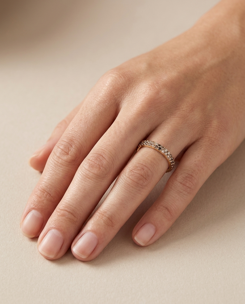 18K Gold Diamond Ring on model
