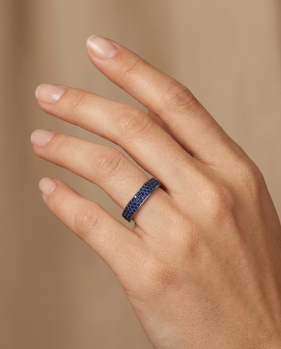 18K Gold Blue Sapphire Ring view 2