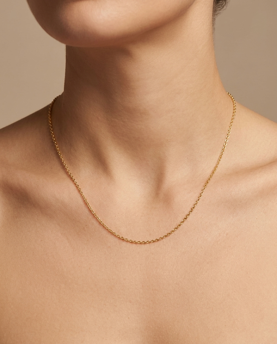 14KT Gold Round Link Chain Necklace view 2