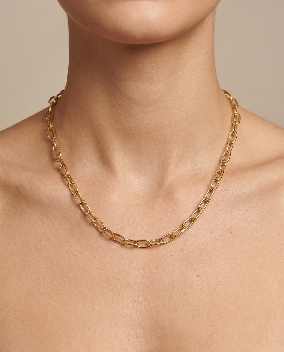 14KT Yellow Gold Necklace on model
