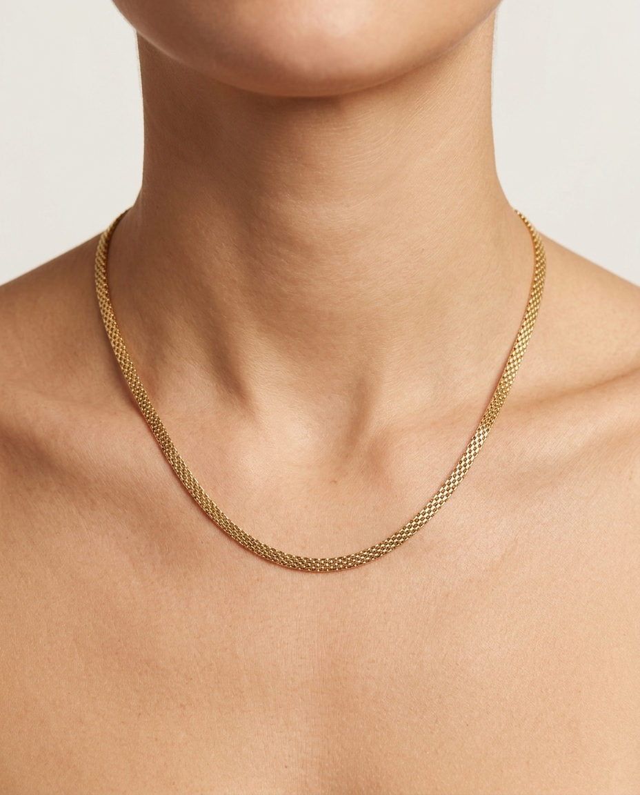 14KT Yellow Gold Necklace on model
