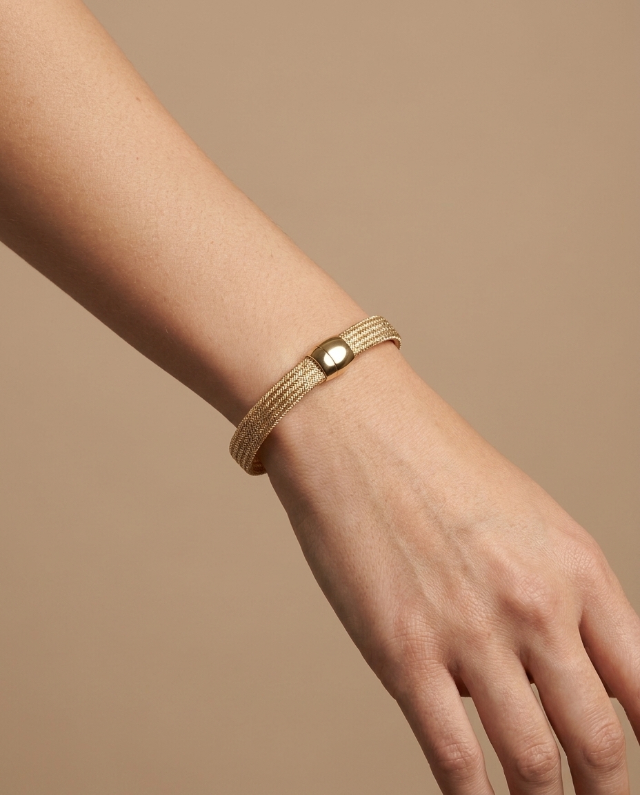 14KT Yellow Gold Stretch Bangle on model