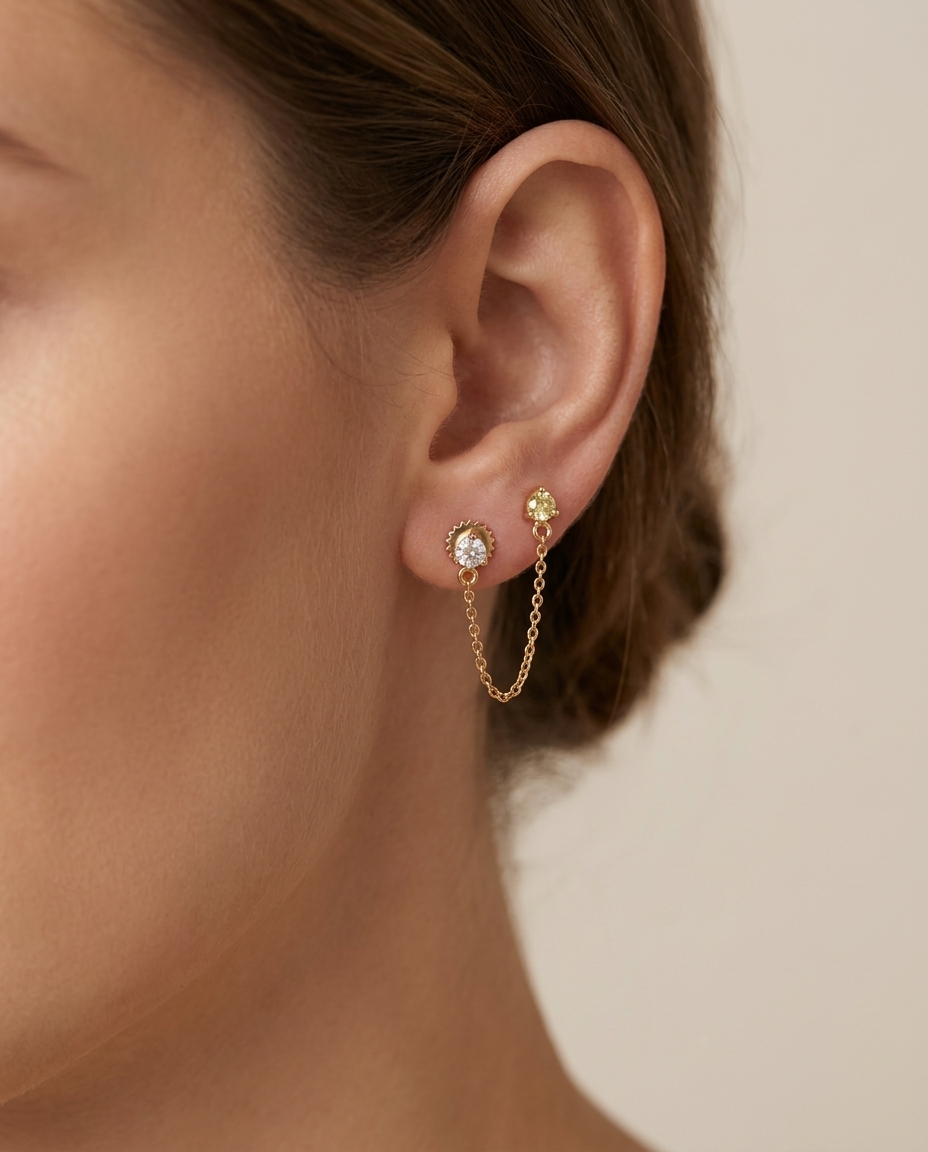 Diamond Pear Shape 4 Pcs with Chain Earring Diamond in Yellow Gold on model